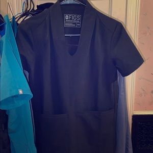 Figs scrubs top size xxs.